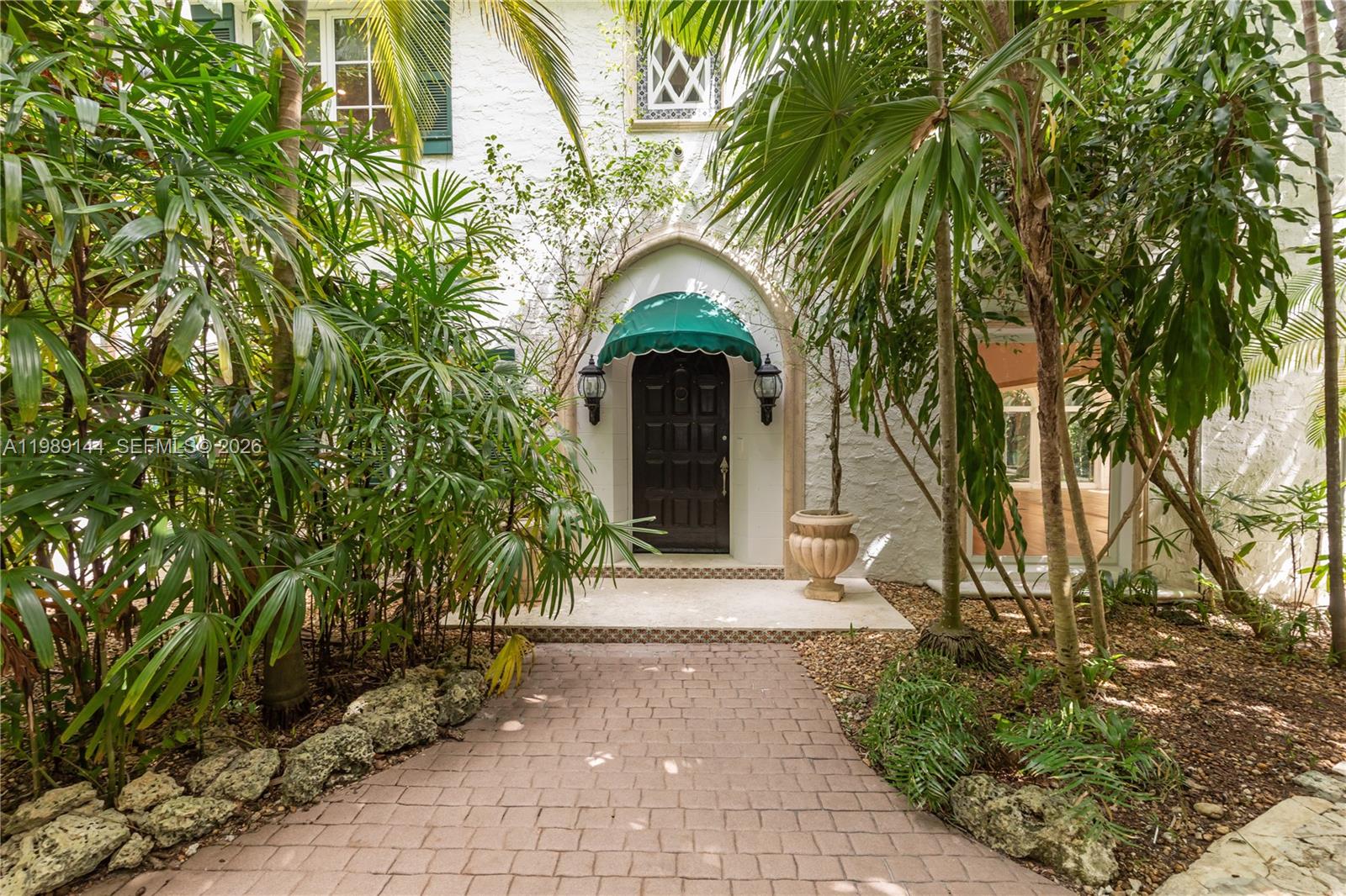 COCONUT GROVE PK 2ND AMD - Residential