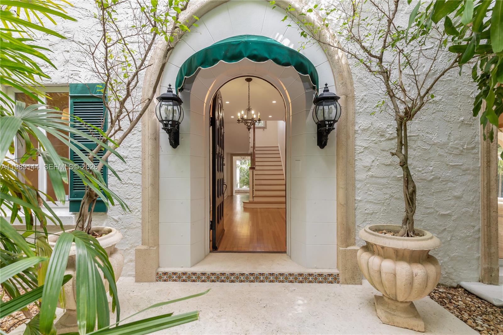 COCONUT GROVE PK 2ND AMD - Residential