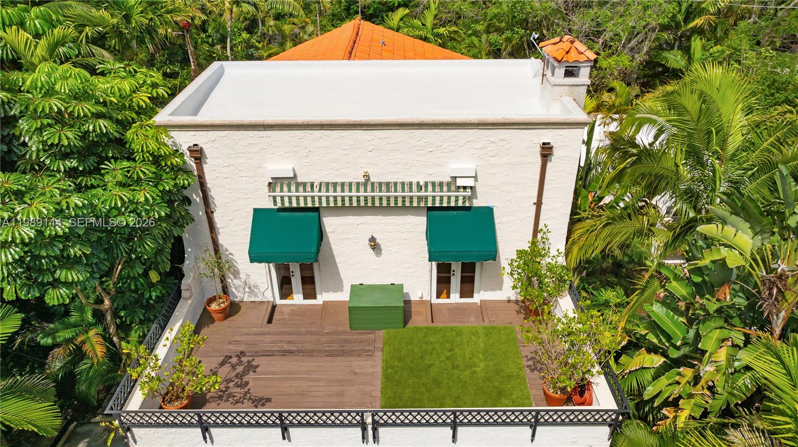 COCONUT GROVE PK 2ND AMD - Residential