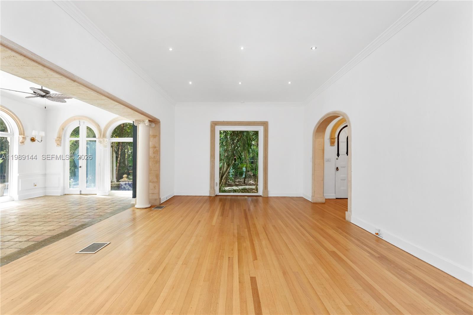 COCONUT GROVE PK 2ND AMD - Residential