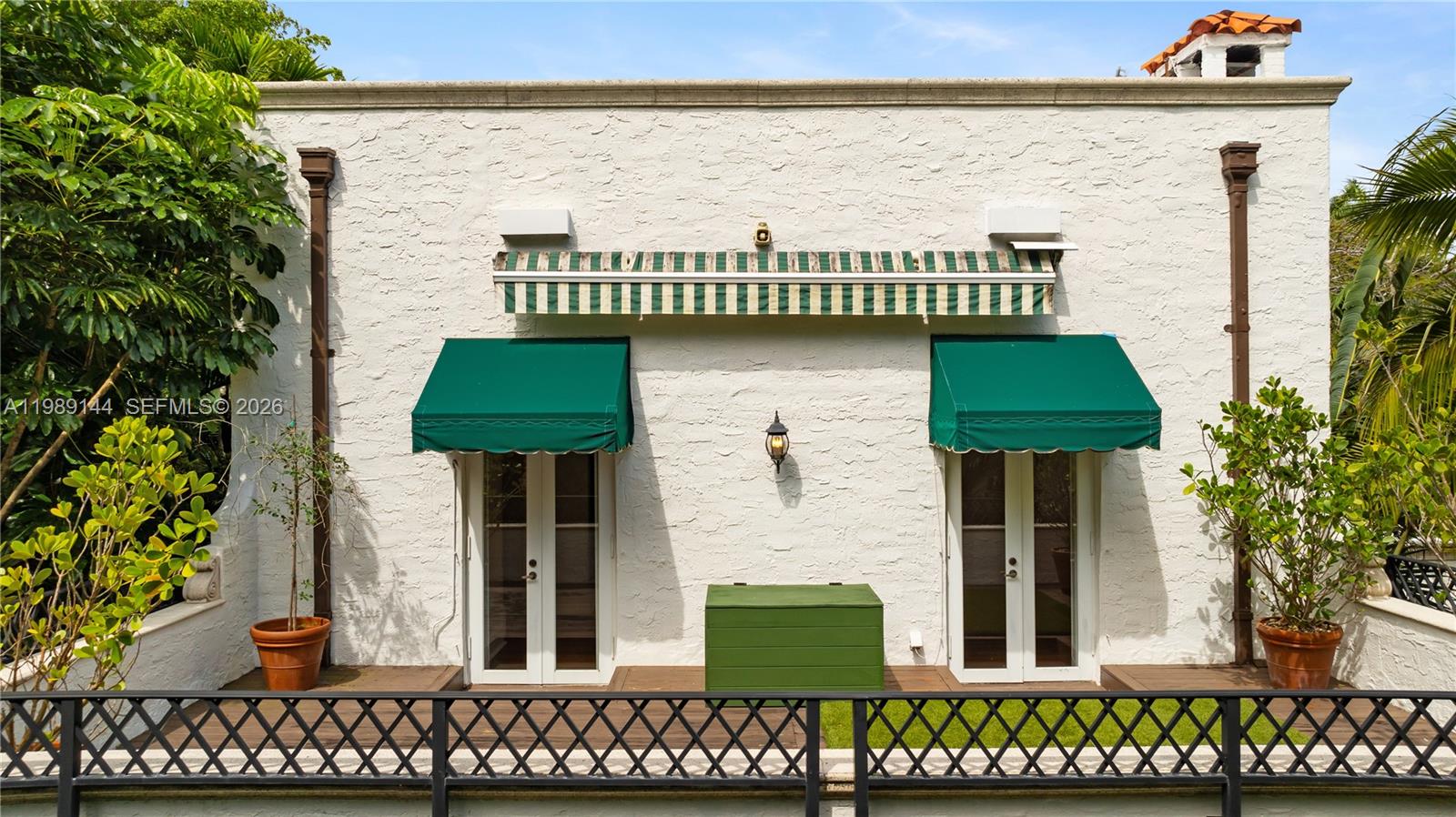 COCONUT GROVE PK 2ND AMD - Residential