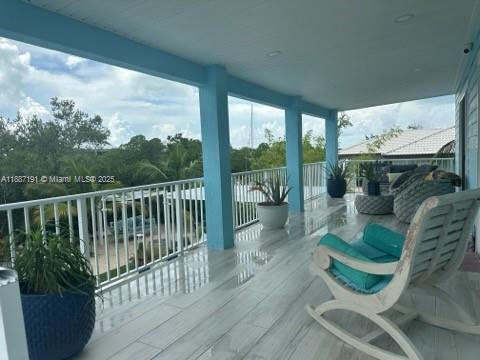 COCO PLUM BEACH - Residential Lease