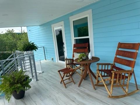 COCO PLUM BEACH - Residential Lease