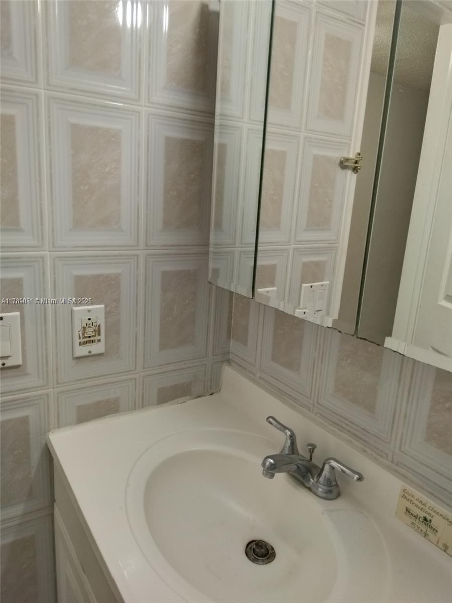 WINFIELD GARDENS SOUTH CO - Residential