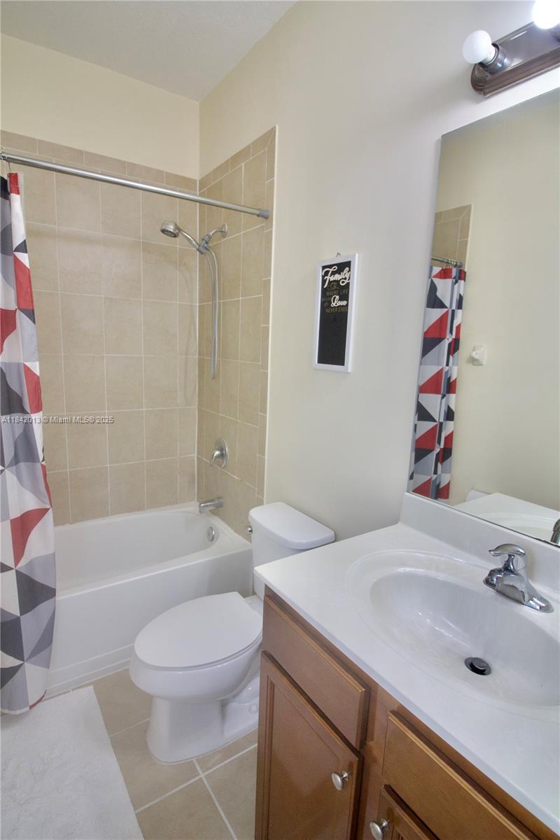 Gardens by the Hammocks - Residential