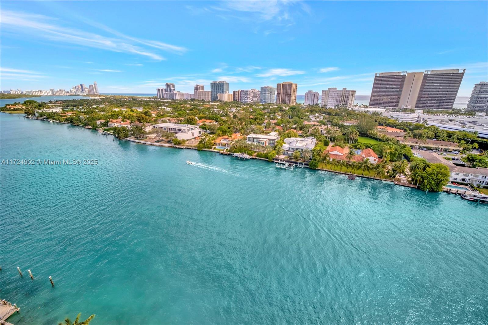 9751 E Bay Harbor Drive Phsb-1604, Bay Harbor Islands, Miami-Dade County, Florida - 4 Bedrooms  
4 Bathrooms - 