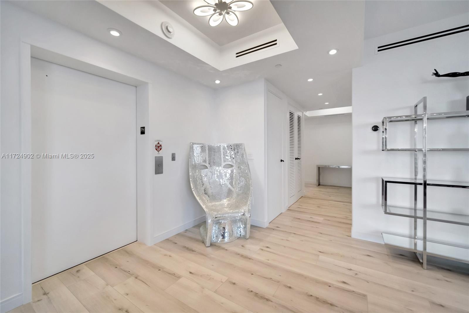 9751 E Bay Harbor Drive PHSB-1604