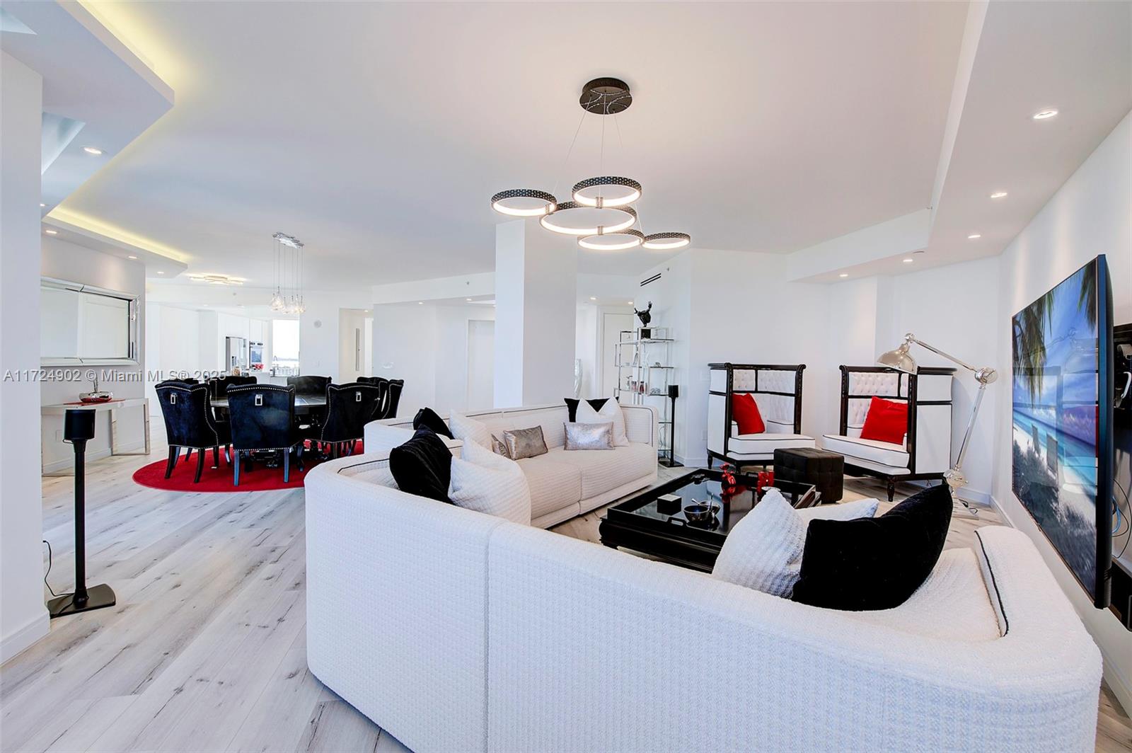 CARROLL WALK CONDO - Residential