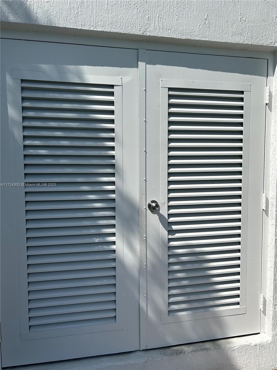 CARROLL WALK CONDO - Residential