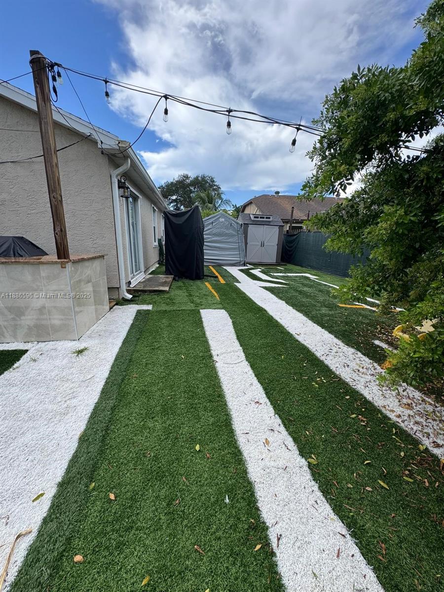 BOCA HEIGHTS PATIO HOMES - Residential Lease