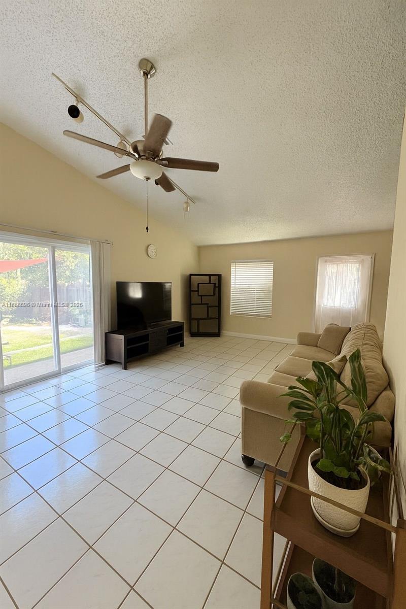 BOCA HEIGHTS PATIO HOMES - Residential Lease