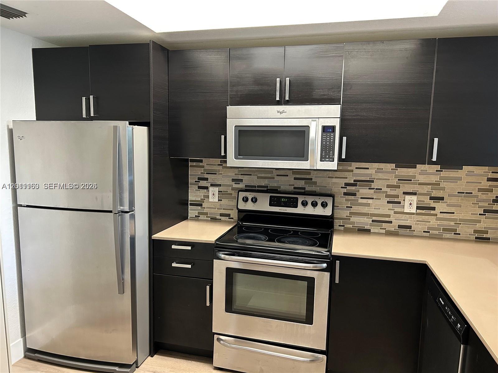 VILLAS DE TUSCANY CONDO - Residential