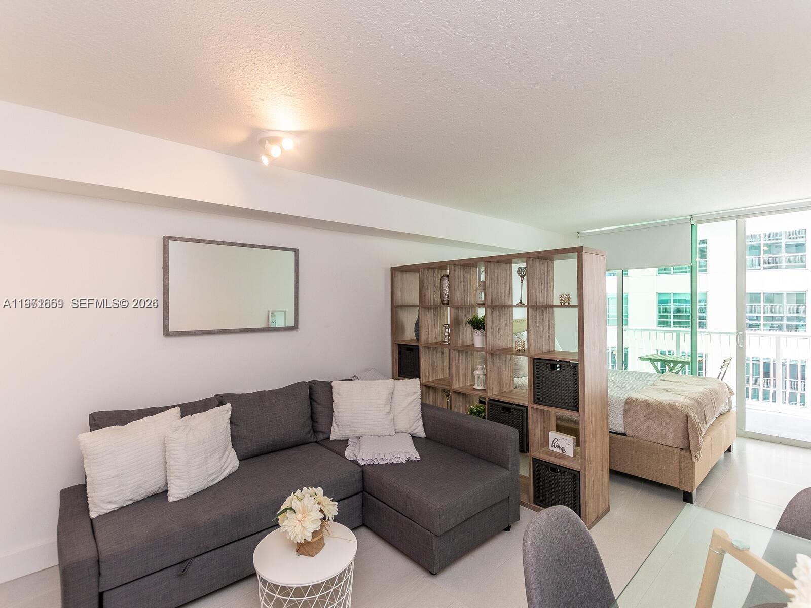 THE CLUB AT BRICKELL BAY - Residential Lease