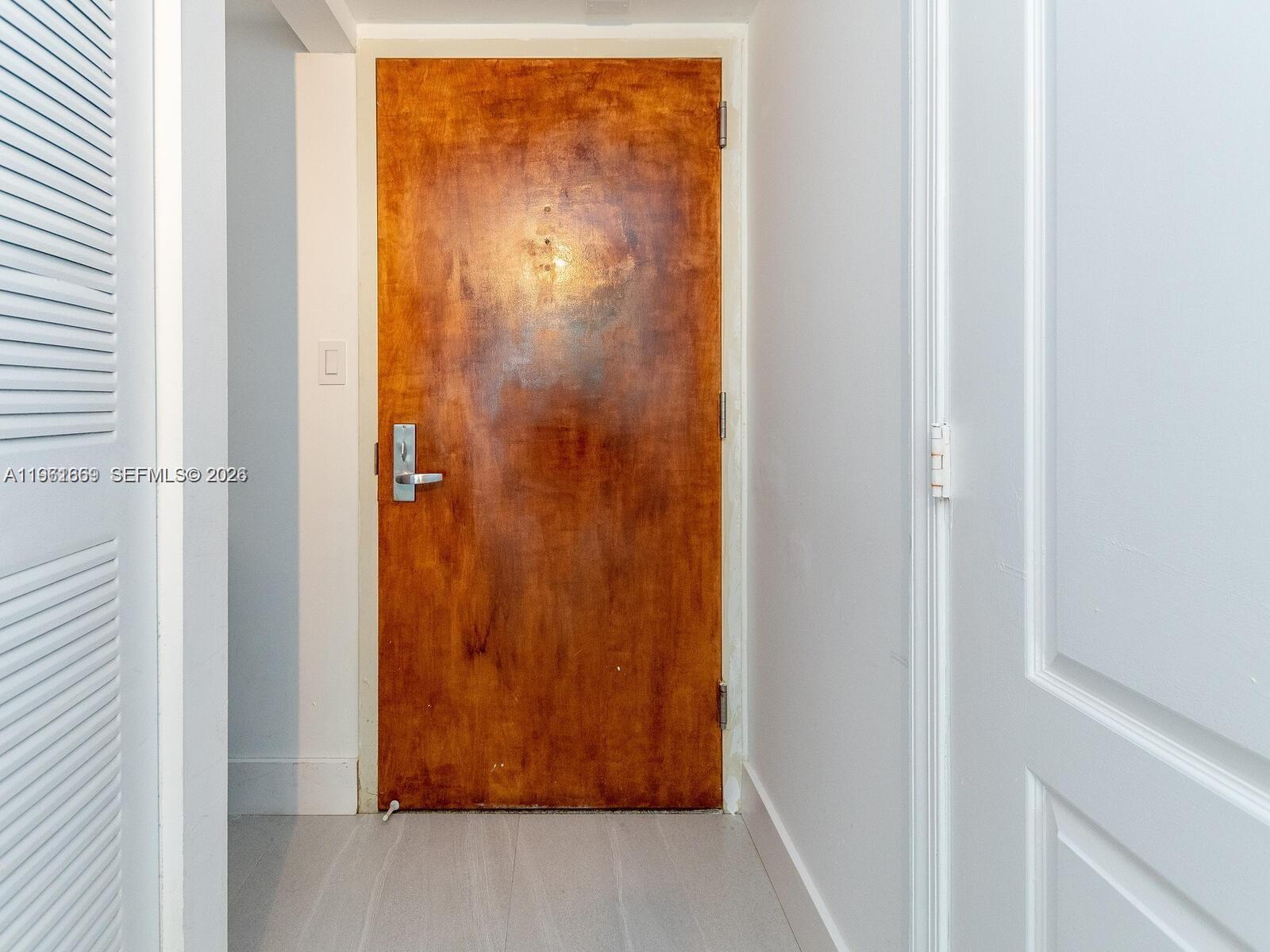 1200 Brickell Bay Dr 3210