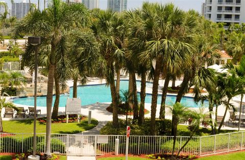 3300 NE 191st St 312 Aventura FL 33180