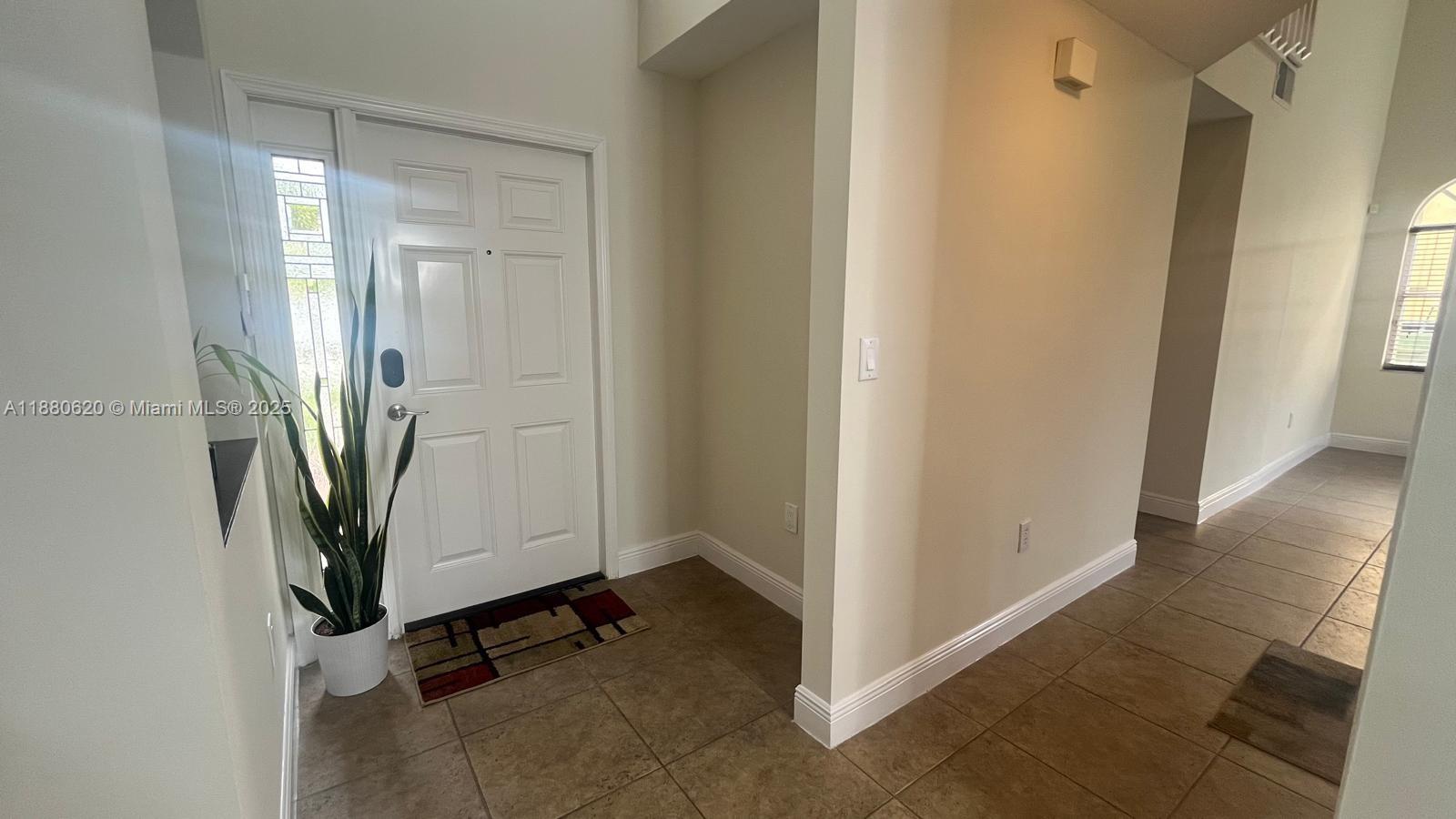 CHAPEL TRAIL II - Residential Lease