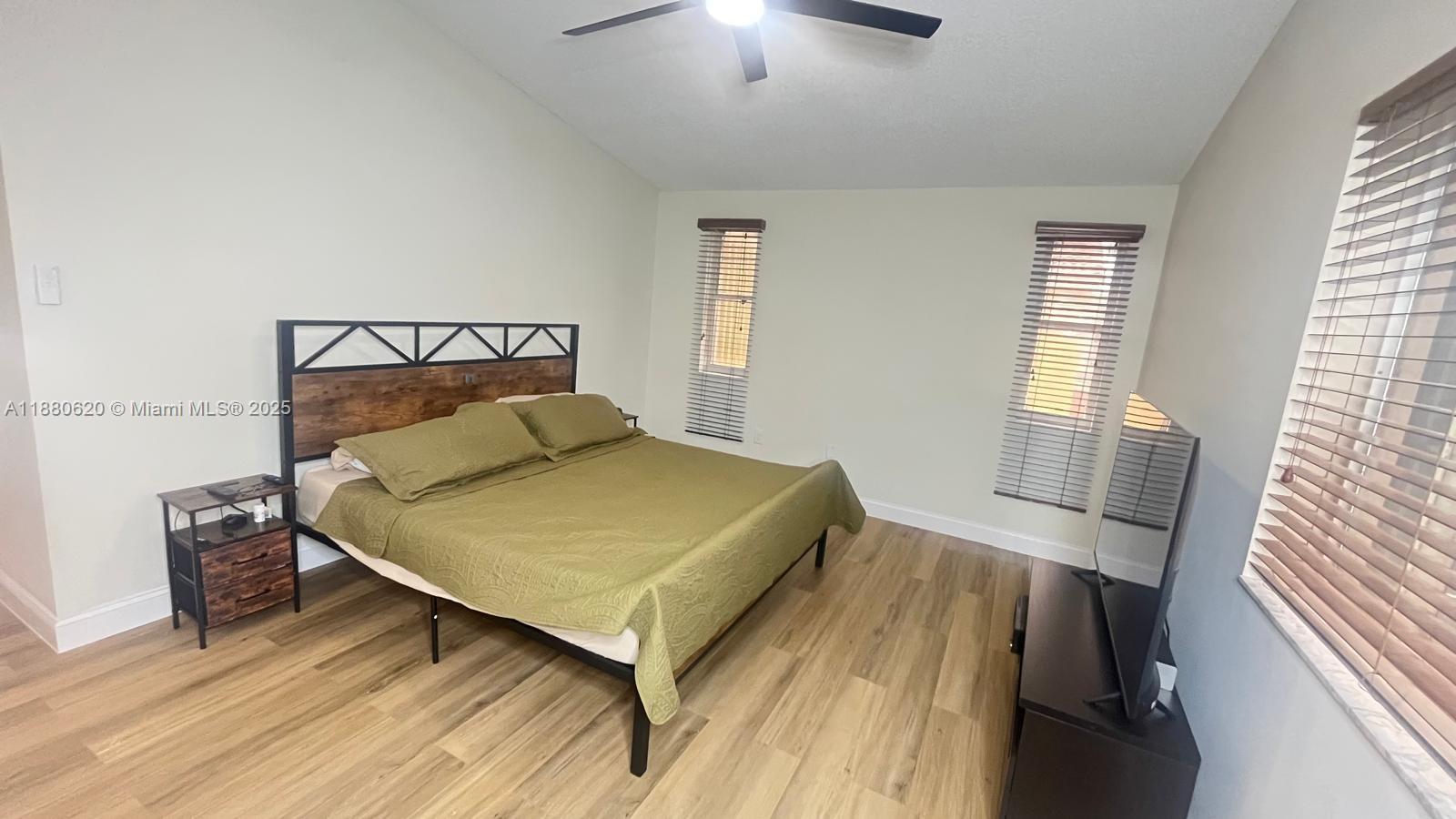 CHAPEL TRAIL II - Residential Lease