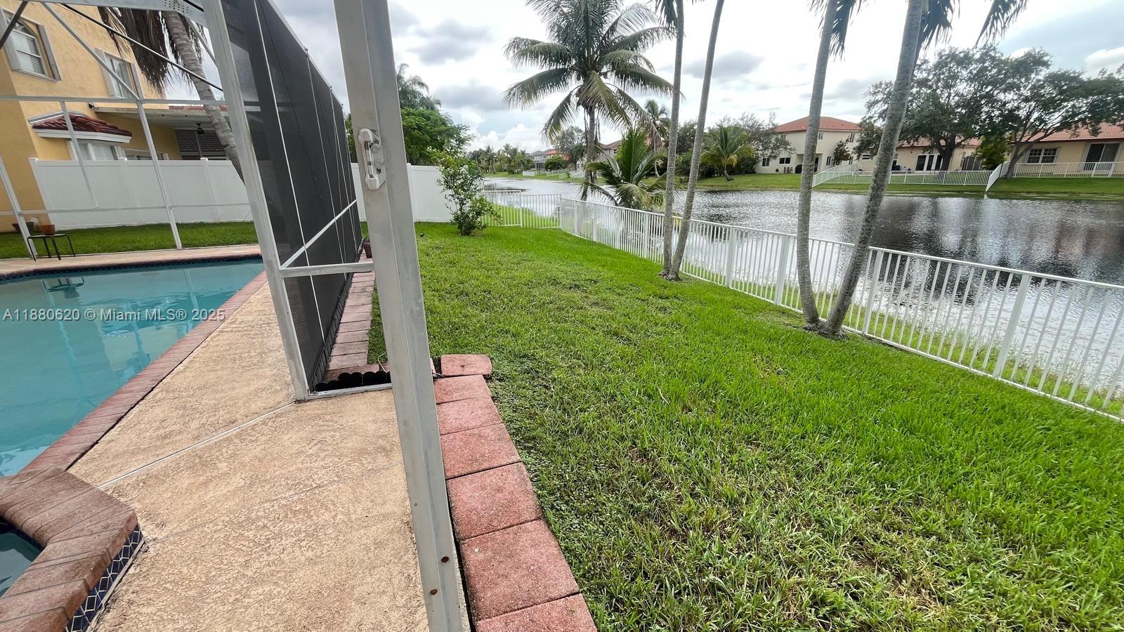 CHAPEL TRAIL II - Residential Lease