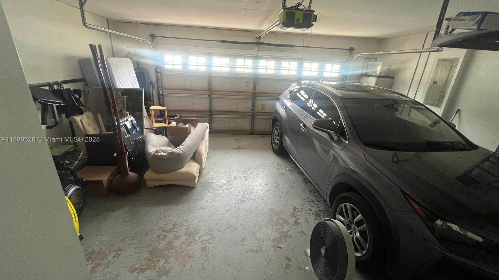 CHAPEL TRAIL II - Residential Lease