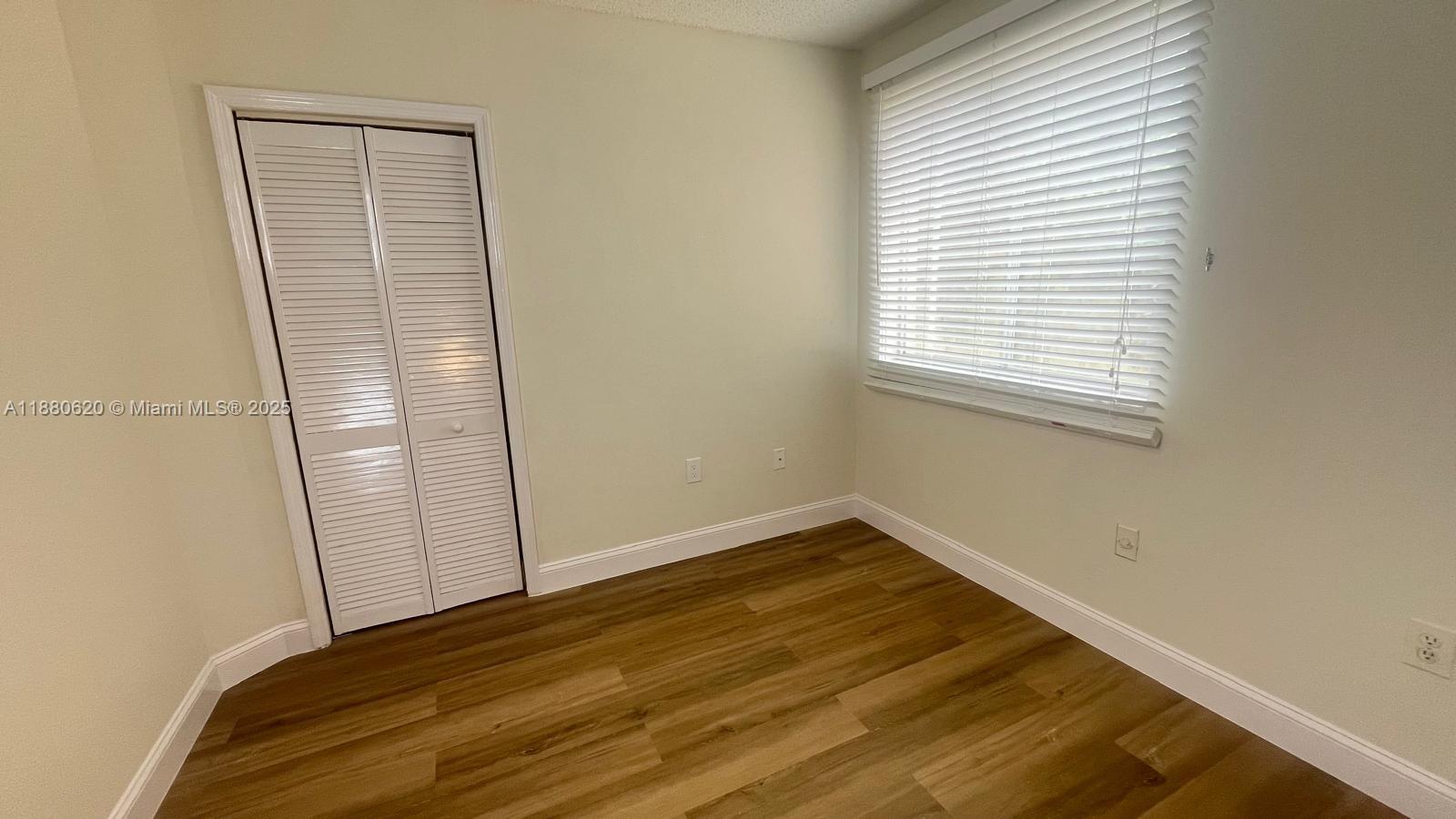 CHAPEL TRAIL II - Residential Lease