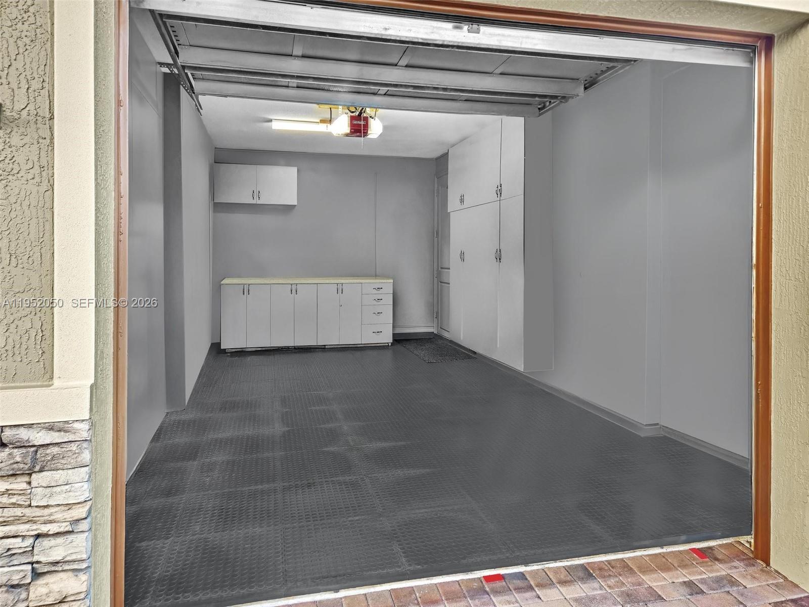 PARKLAND VILLAGE REPLAT O - Residential