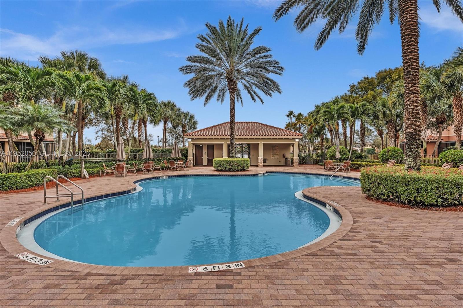 PARKLAND VILLAGE REPLAT O - Residential