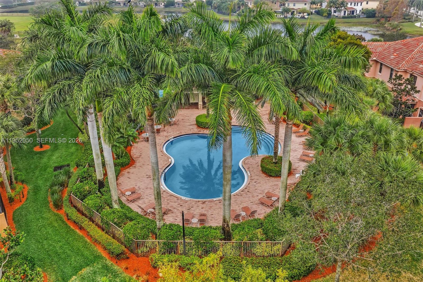 PARKLAND VILLAGE REPLAT O - Residential