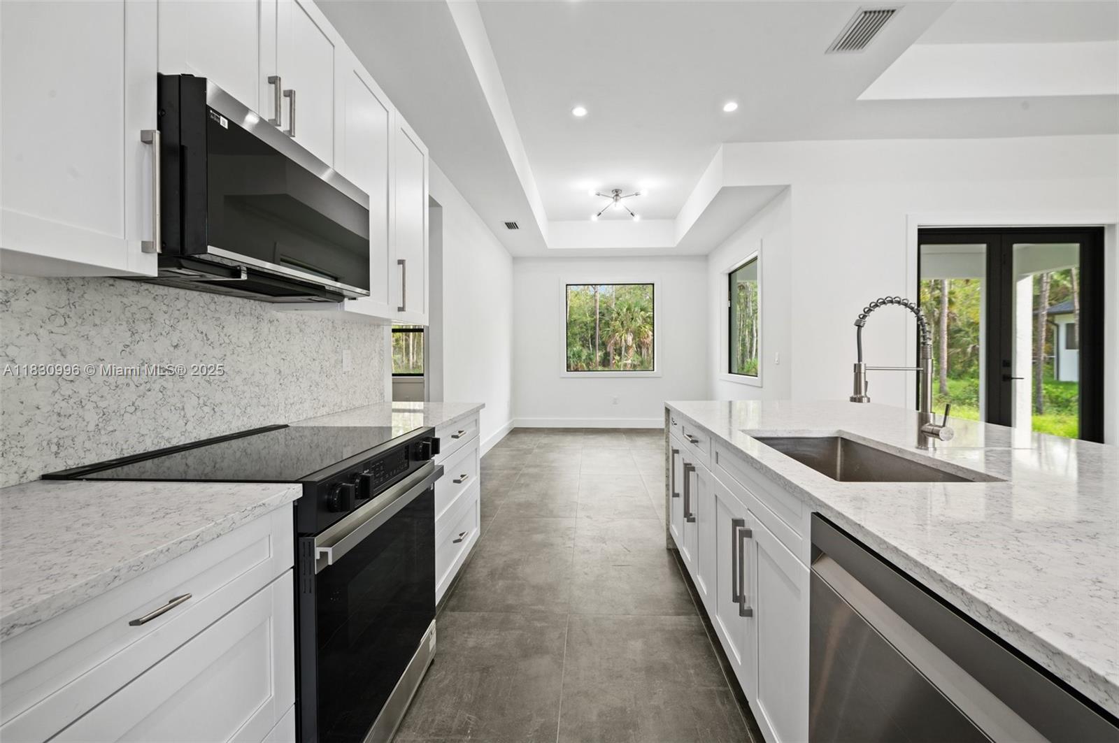 Golden Gate Estates - Residential