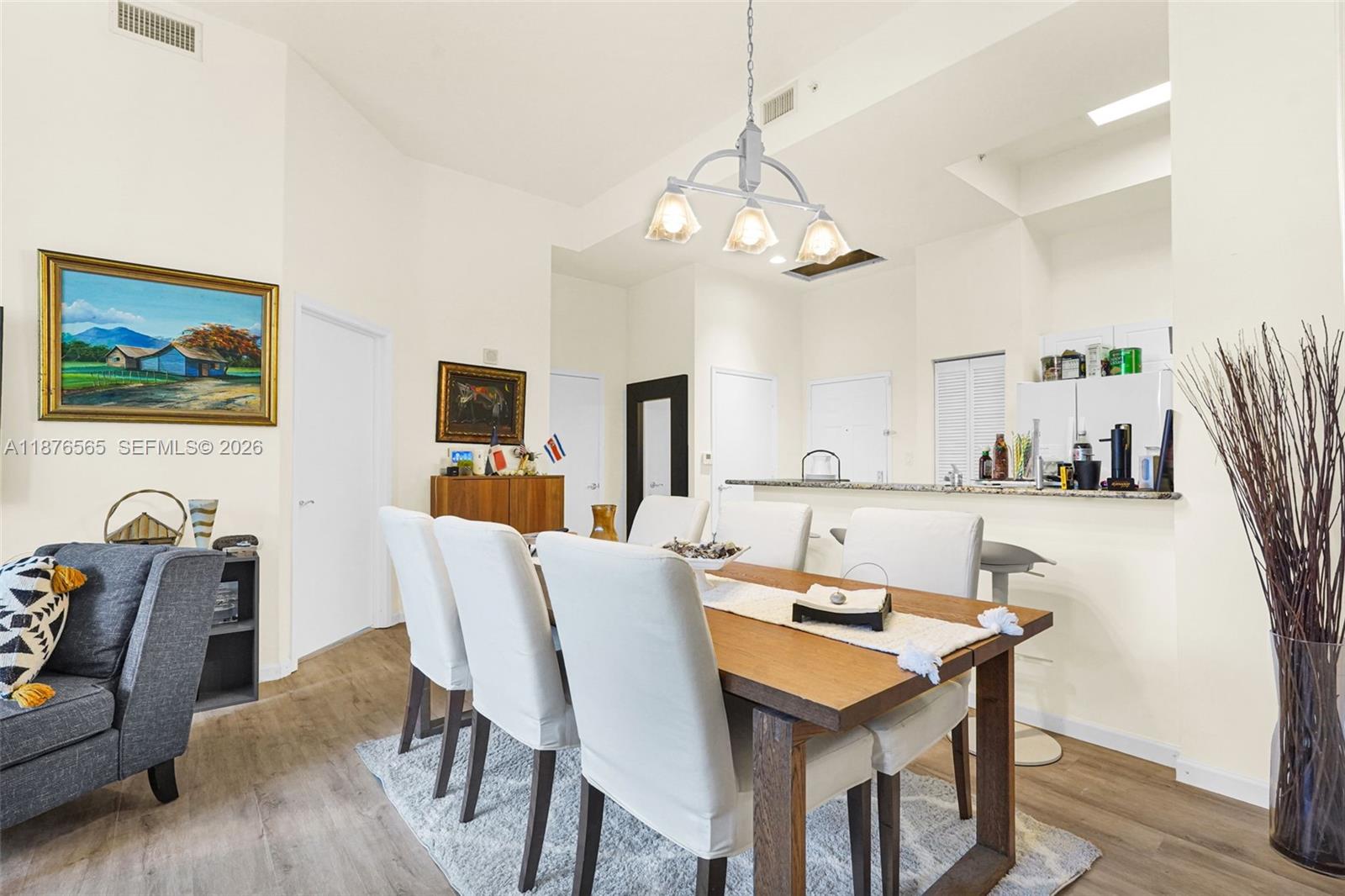 TURNBERRY ON THE GREEN CO - Residential