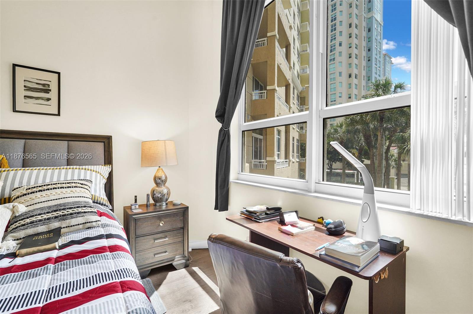 TURNBERRY ON THE GREEN CO - Residential