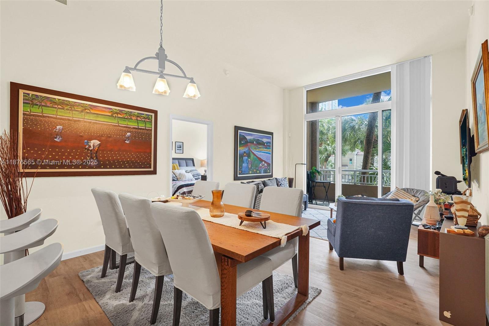 TURNBERRY ON THE GREEN CO - Residential