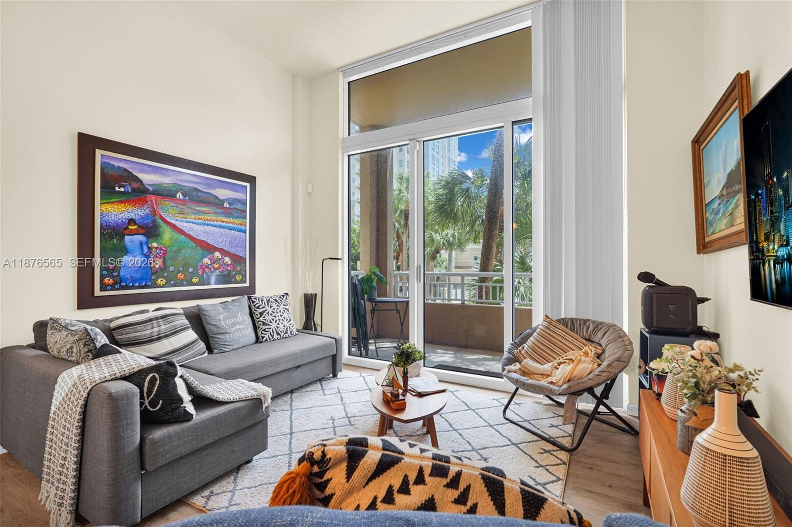 TURNBERRY ON THE GREEN CO - Residential