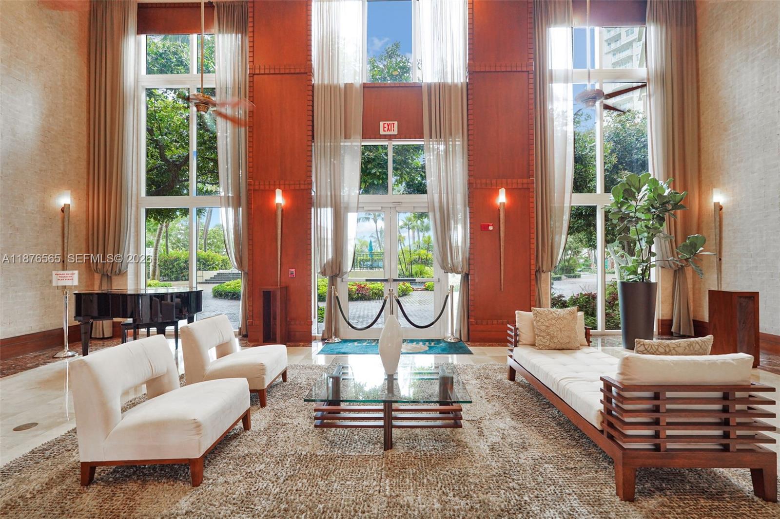 TURNBERRY ON THE GREEN CO - Residential