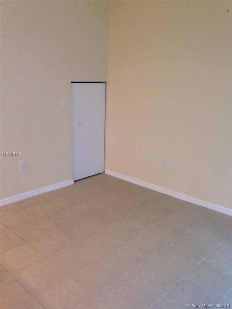 TUSCAN VILLAS CONDO - Residential Lease