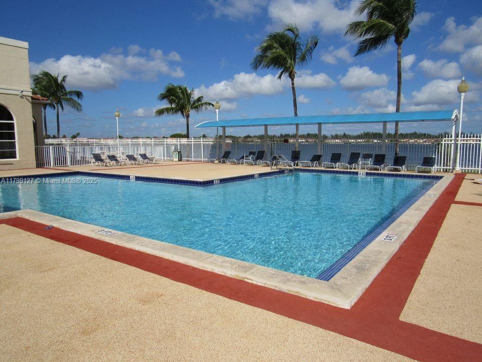 12306 Nw 10th Ln 1604, Miami, Broward County, Florida - 2 Bedrooms  
3 Bathrooms - 