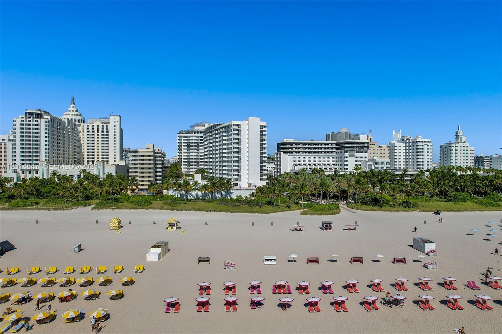 THE DECOPLAGE CONDO - Residential Lease