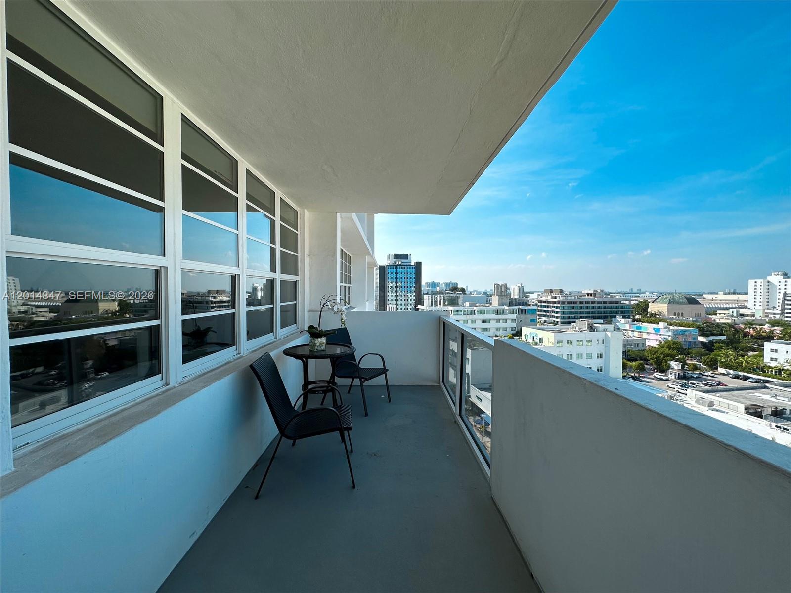 THE DECOPLAGE CONDO - Residential Lease