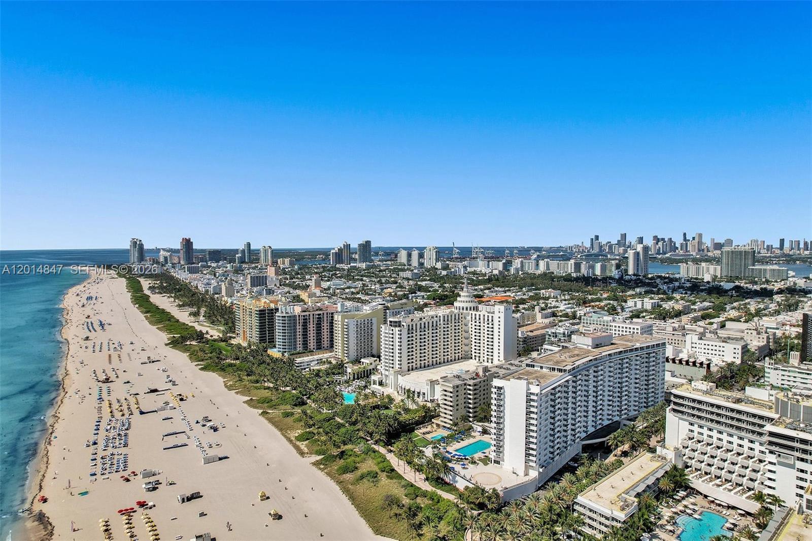 THE DECOPLAGE CONDO - Residential Lease