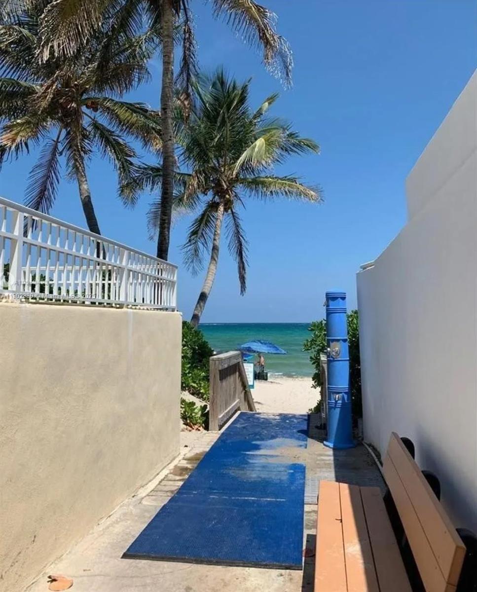 GOLDEN VIEW CONDO - Residential Lease