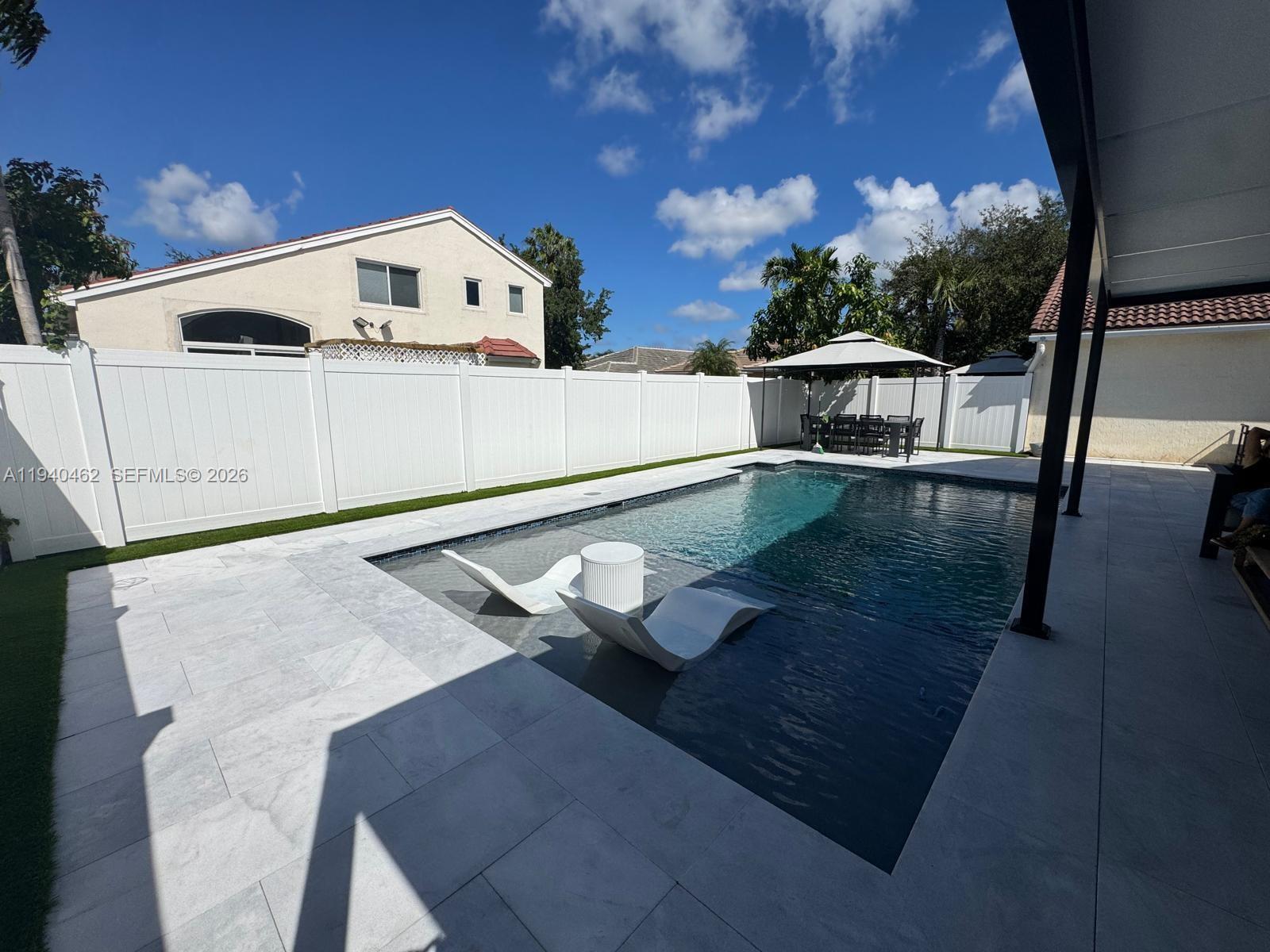 BANYAN OAKRIDGE PLAT - Residential Lease