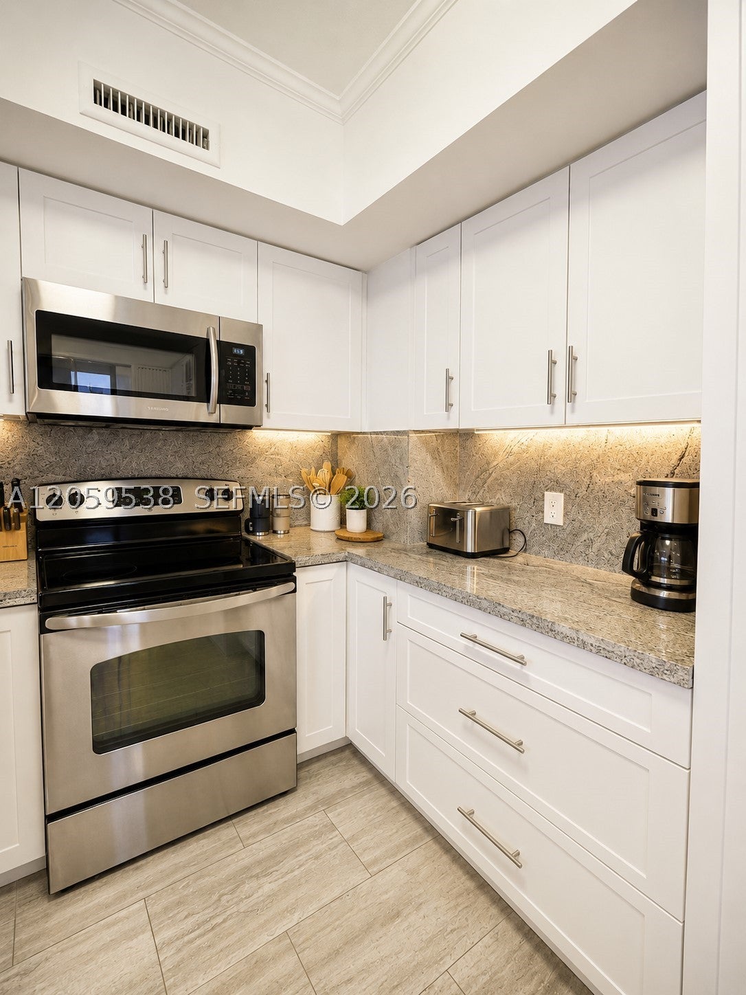 3505 S Ocean Dr 401
