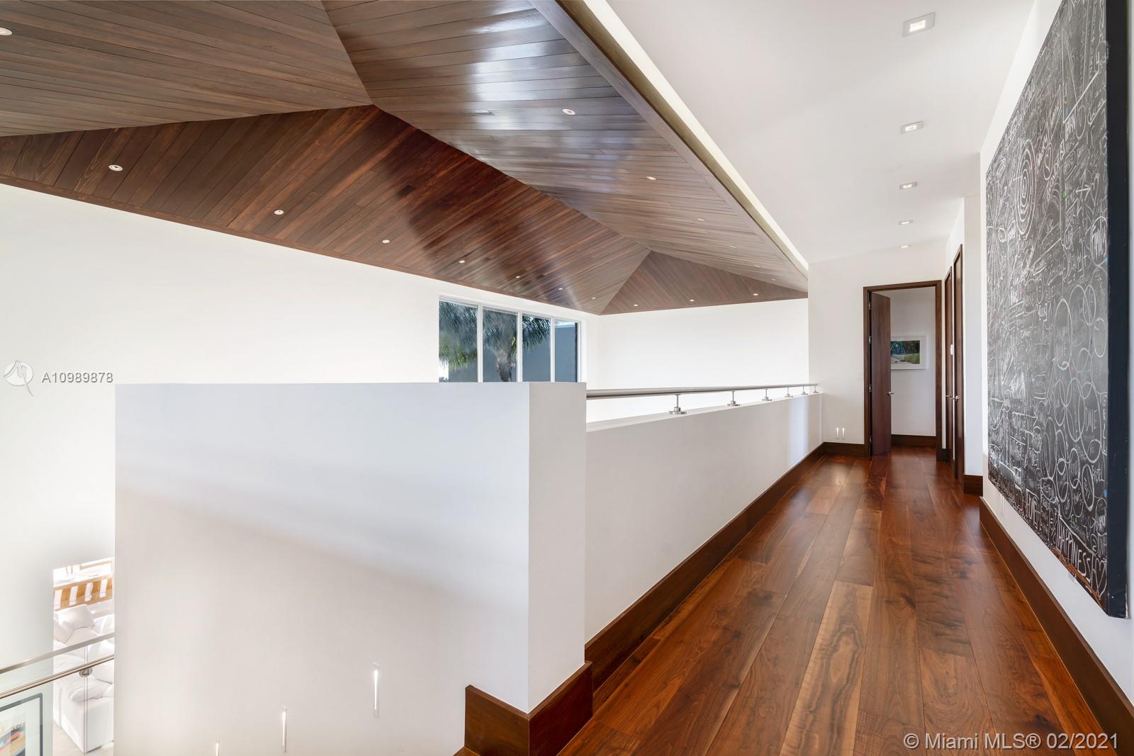 BISCAYNE POINT - Residential