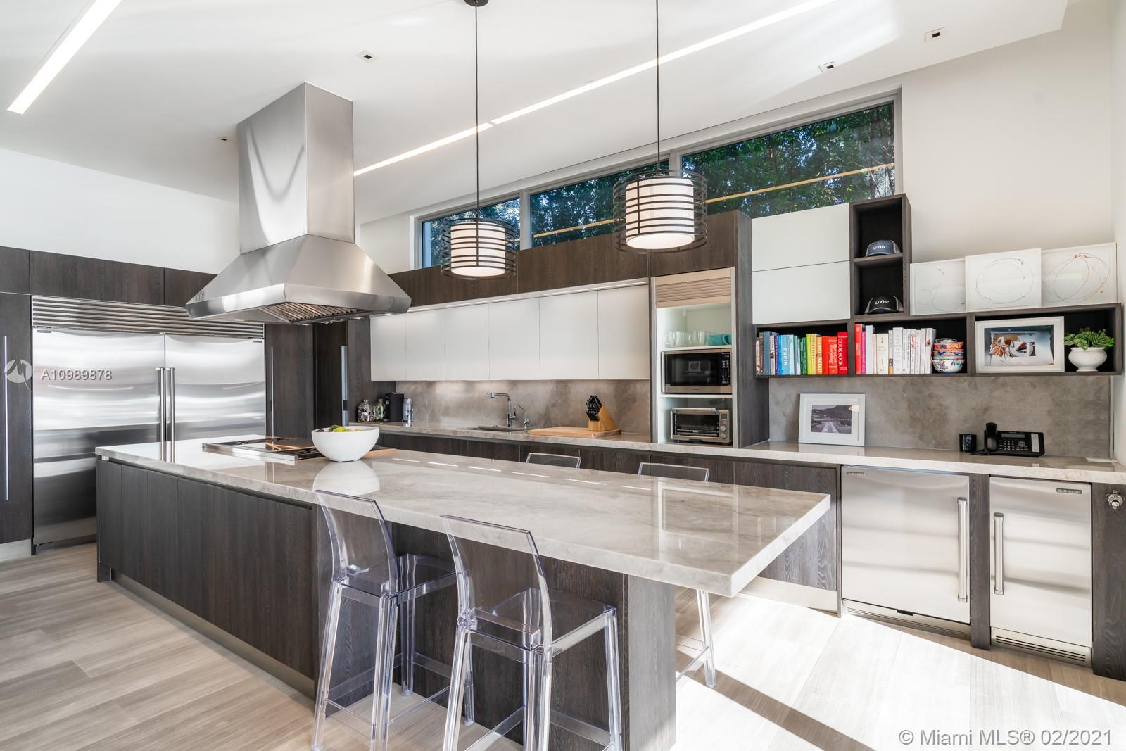 BISCAYNE POINT - Residential