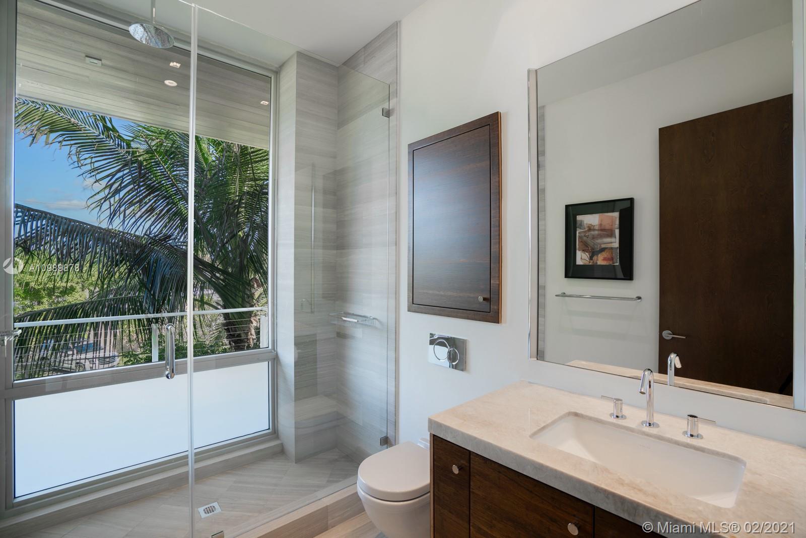 BISCAYNE POINT - Residential