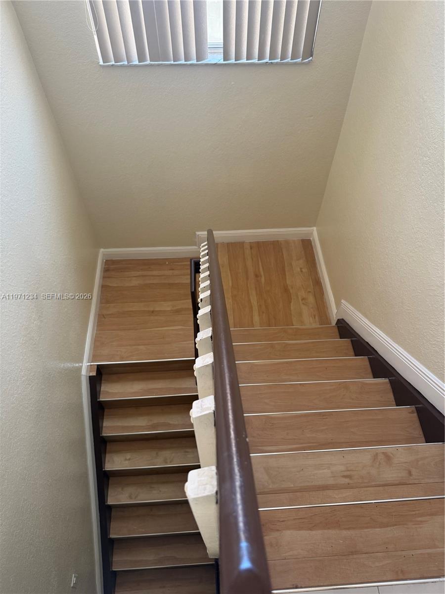 PORTOFINO PALMS - Residential