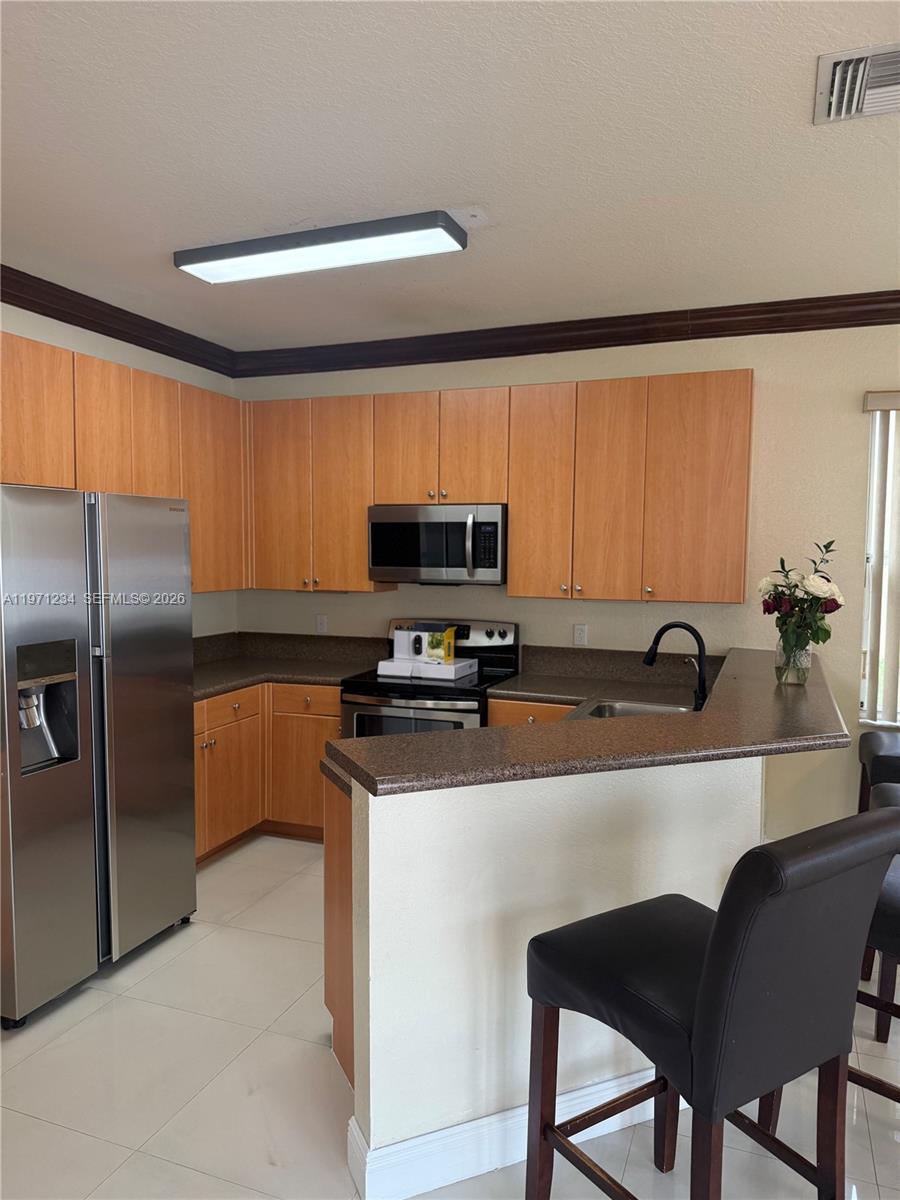 PORTOFINO PALMS - Residential