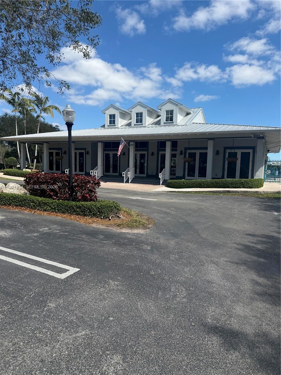 PORTOFINO PALMS - Residential