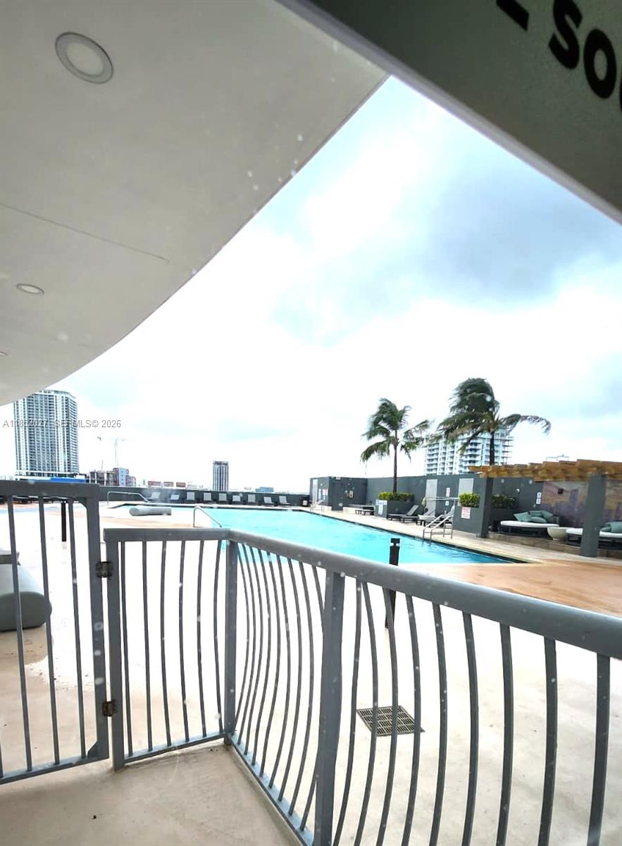 OPERA TOWER CONDO - Residential