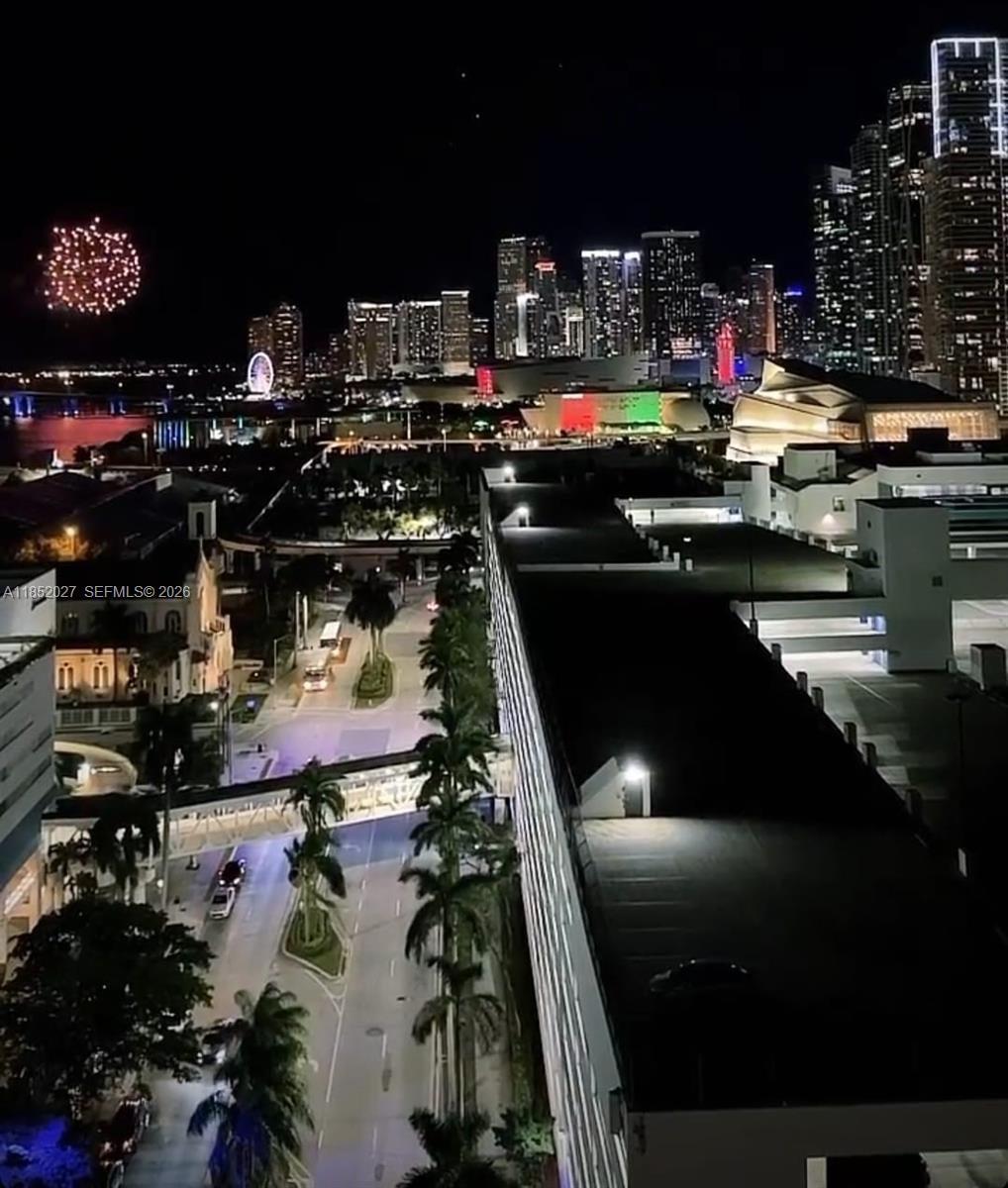 OPERA TOWER CONDO - Residential