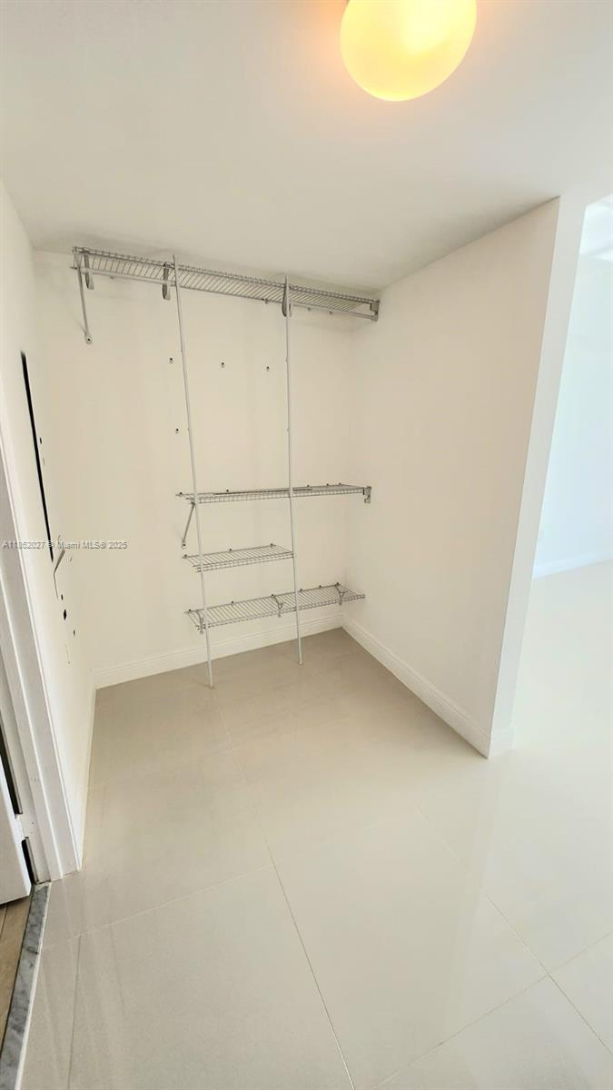 OPERA TOWER CONDO - Residential